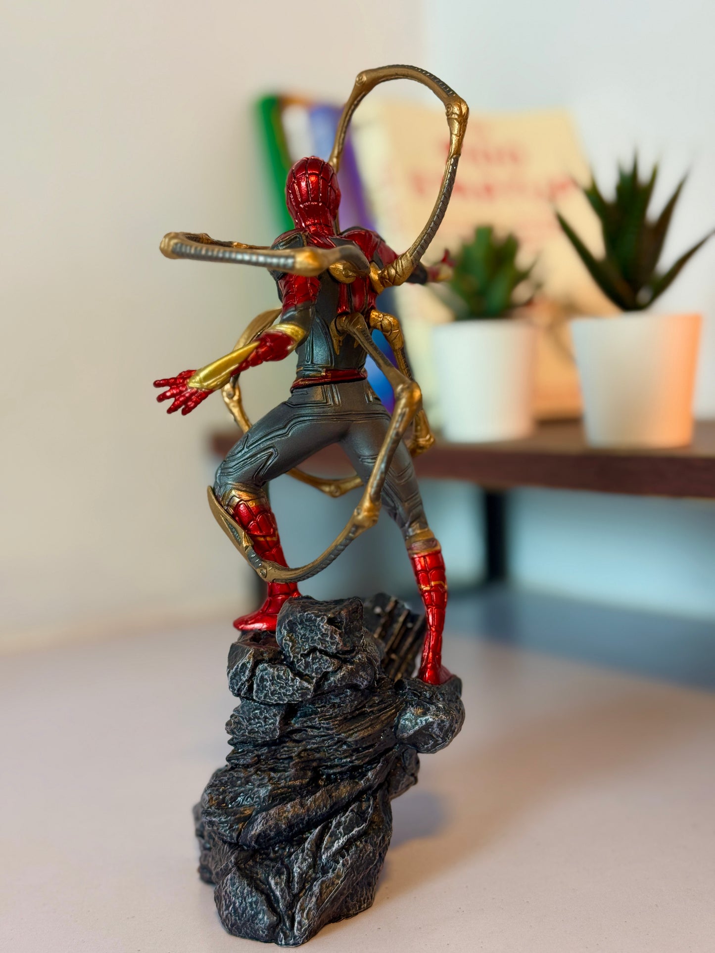Spider-Man Iron Spider Figure 25cm | Marvel Avengers Collectible Statue