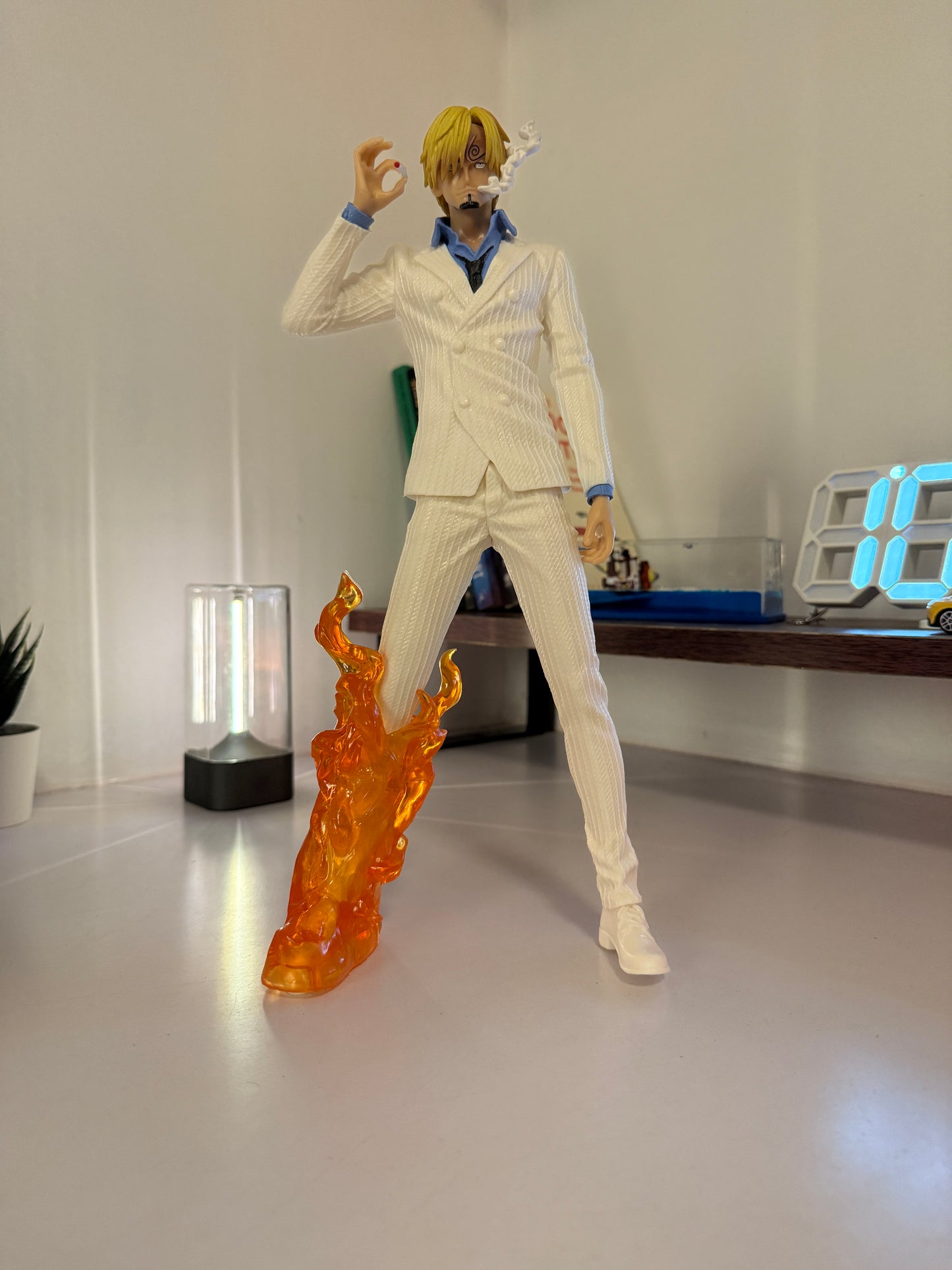 One Piece Vinsmoke Sanji Figure - 32cm Onigashima Raid Statue