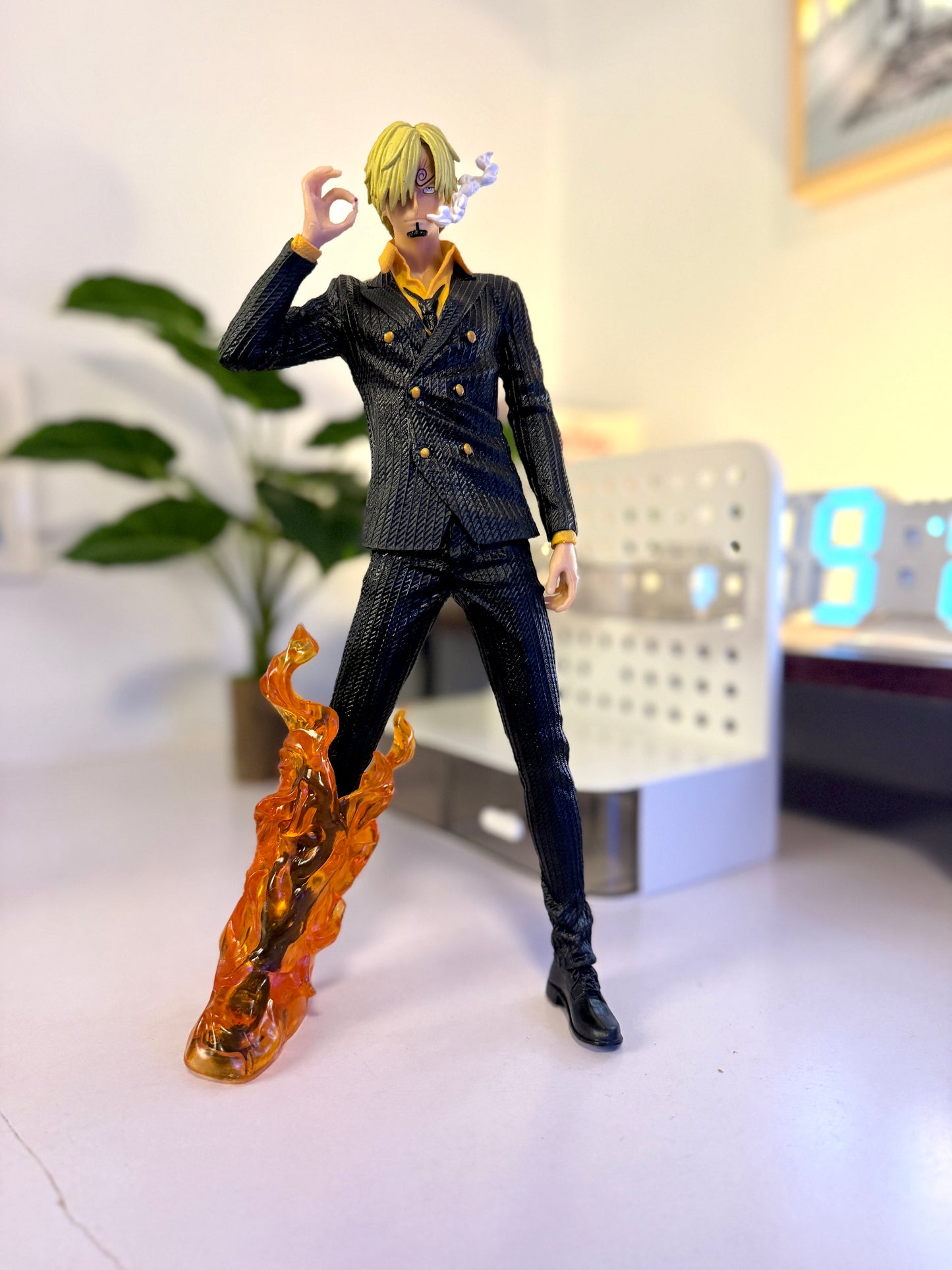 32 cm Sanji Figurine – One Piece Diable Jambe Collectible Statue