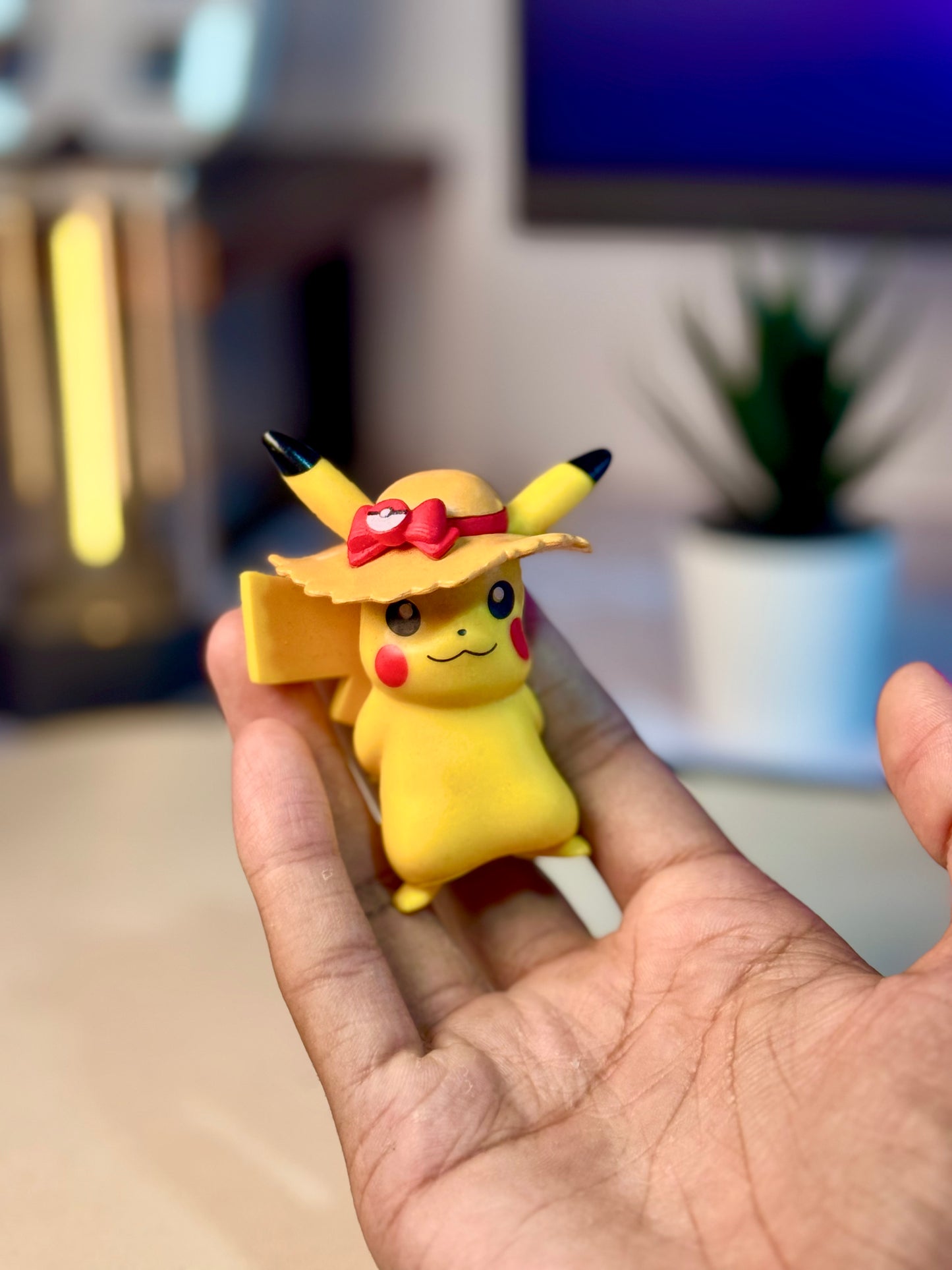 Pikachu with Summer Straw Hat – 8.5cm Limited Edition Pokémon Action Figure