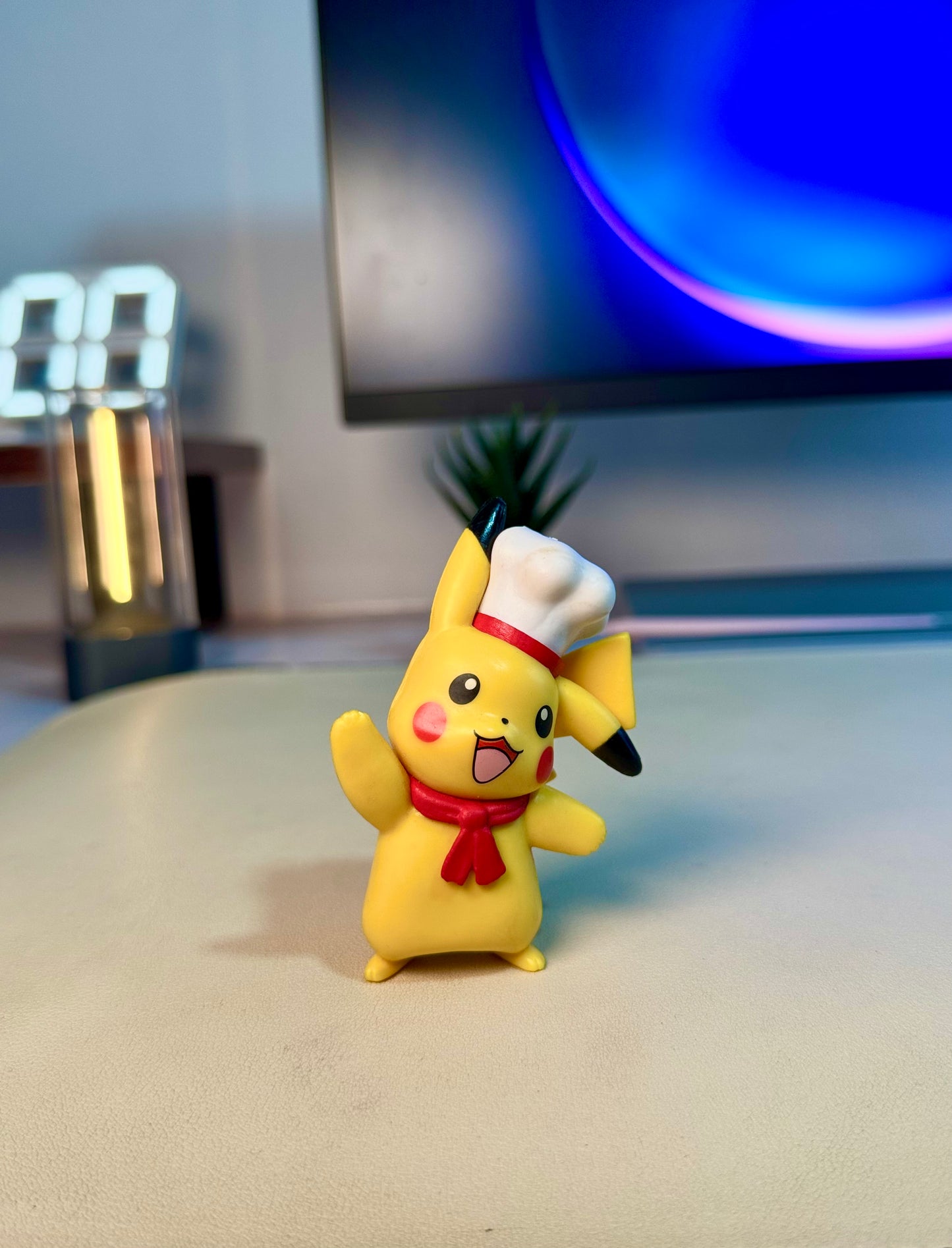 Chef Pikachu – 8.5cm Pokémon Cooking Edition Action Figure
