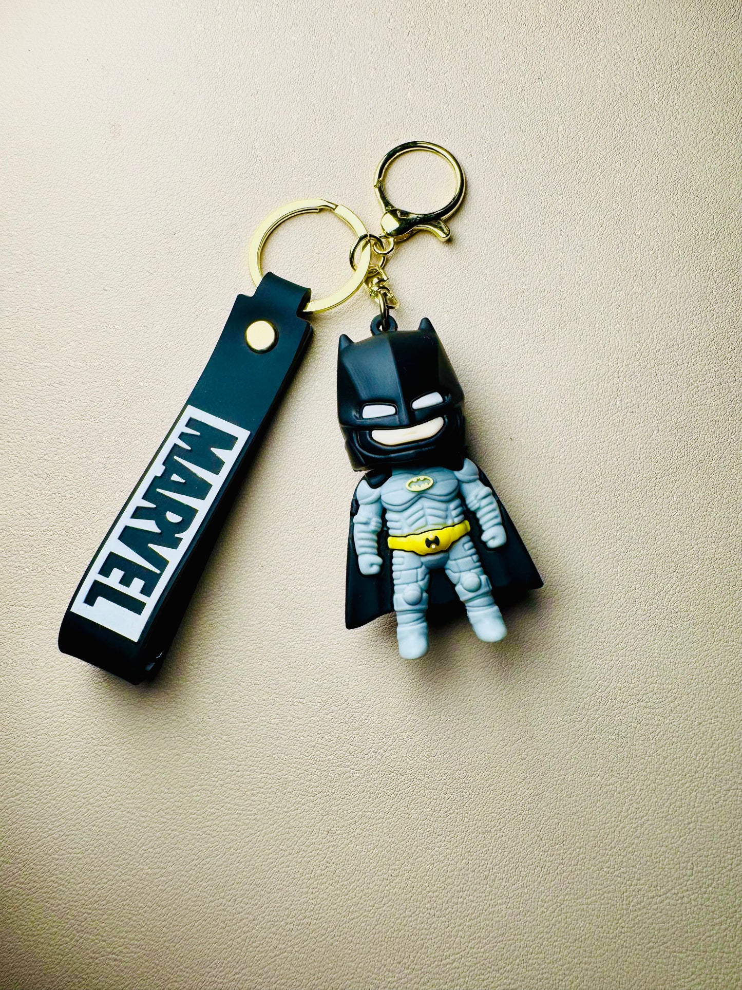 Batman Mini Action Figure Keychain with Strap – Superhero Bag Accessory