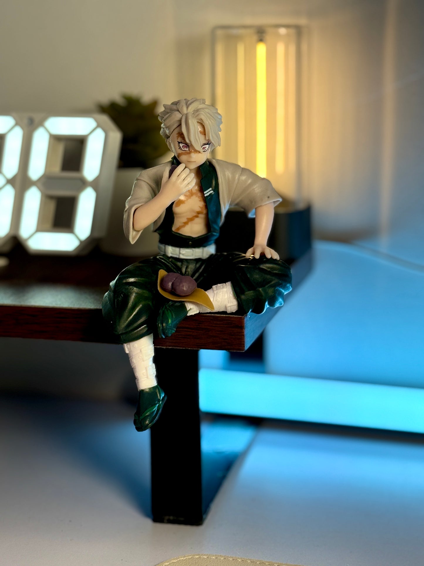 Sanemi Shinazugawa Sitting Figure - 15cm Demon Slayer Wind Hashira Collectible