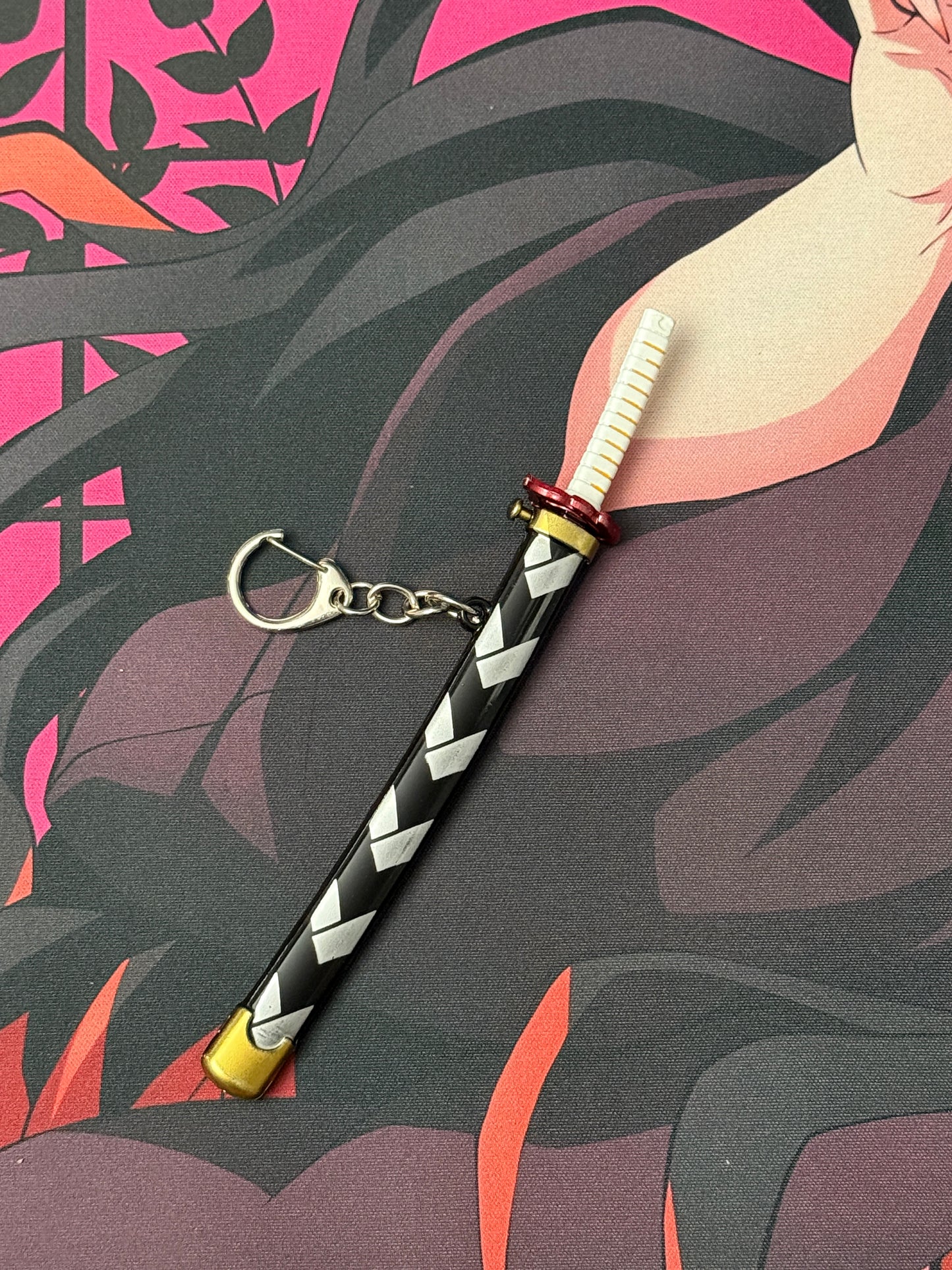 One Piece Trafalgar Law "Kikoku" Inspired Katana Metal Keychain / Mini Collectible - 15cm Black & White Anime Sword