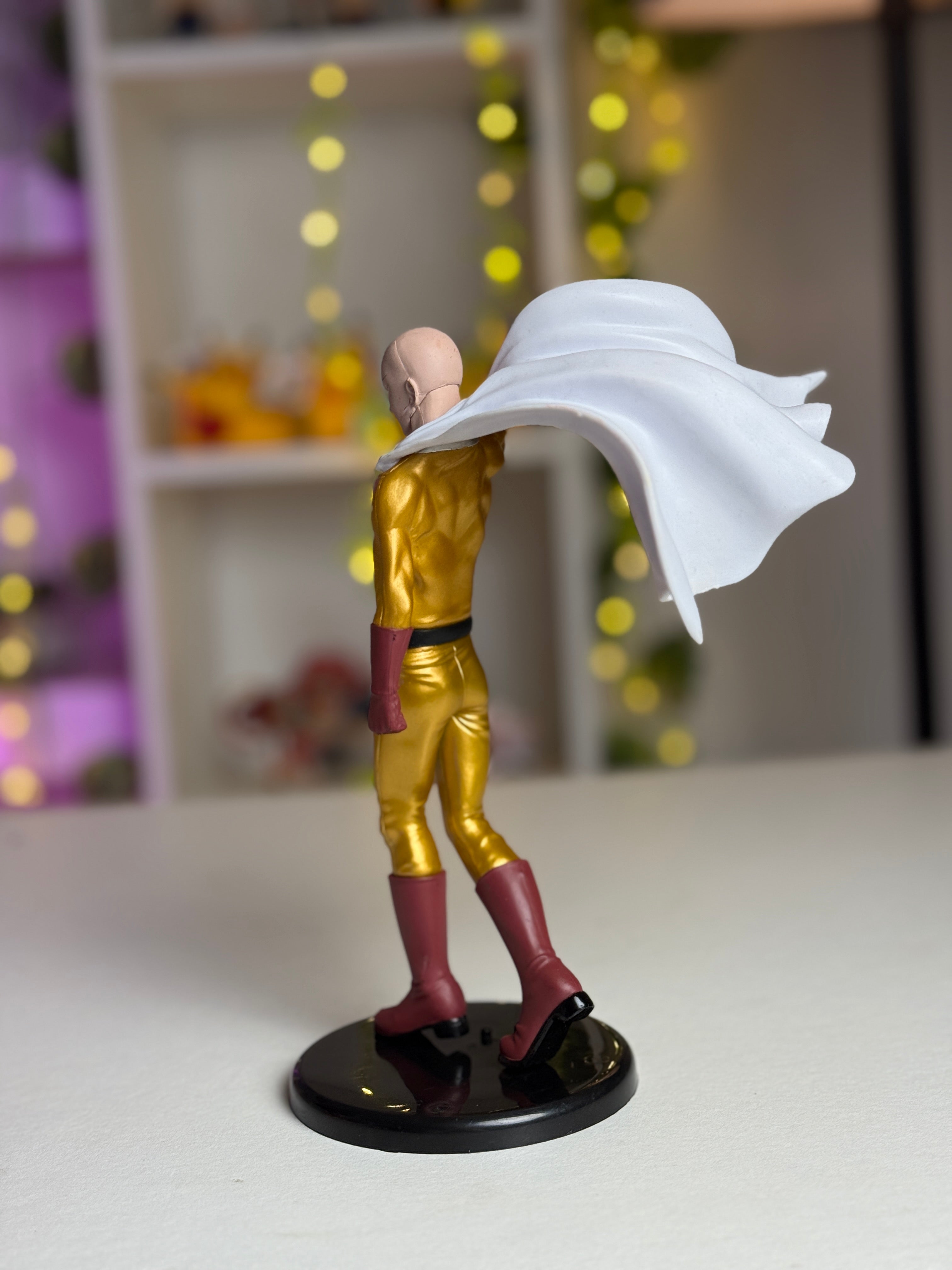 Saitama One Punch Man 21cm — Action Nook Premium Anime Collectible Figure