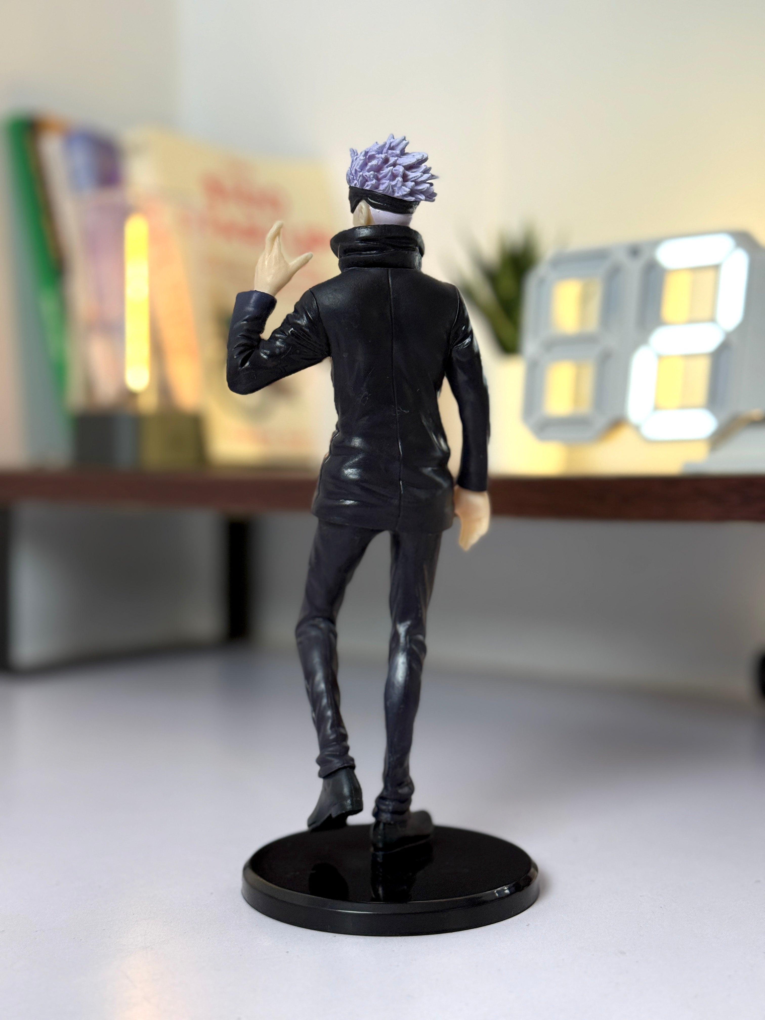 24 cm Satoru Gojo Figurine – Jujutsu Kaisen Anime Collectible