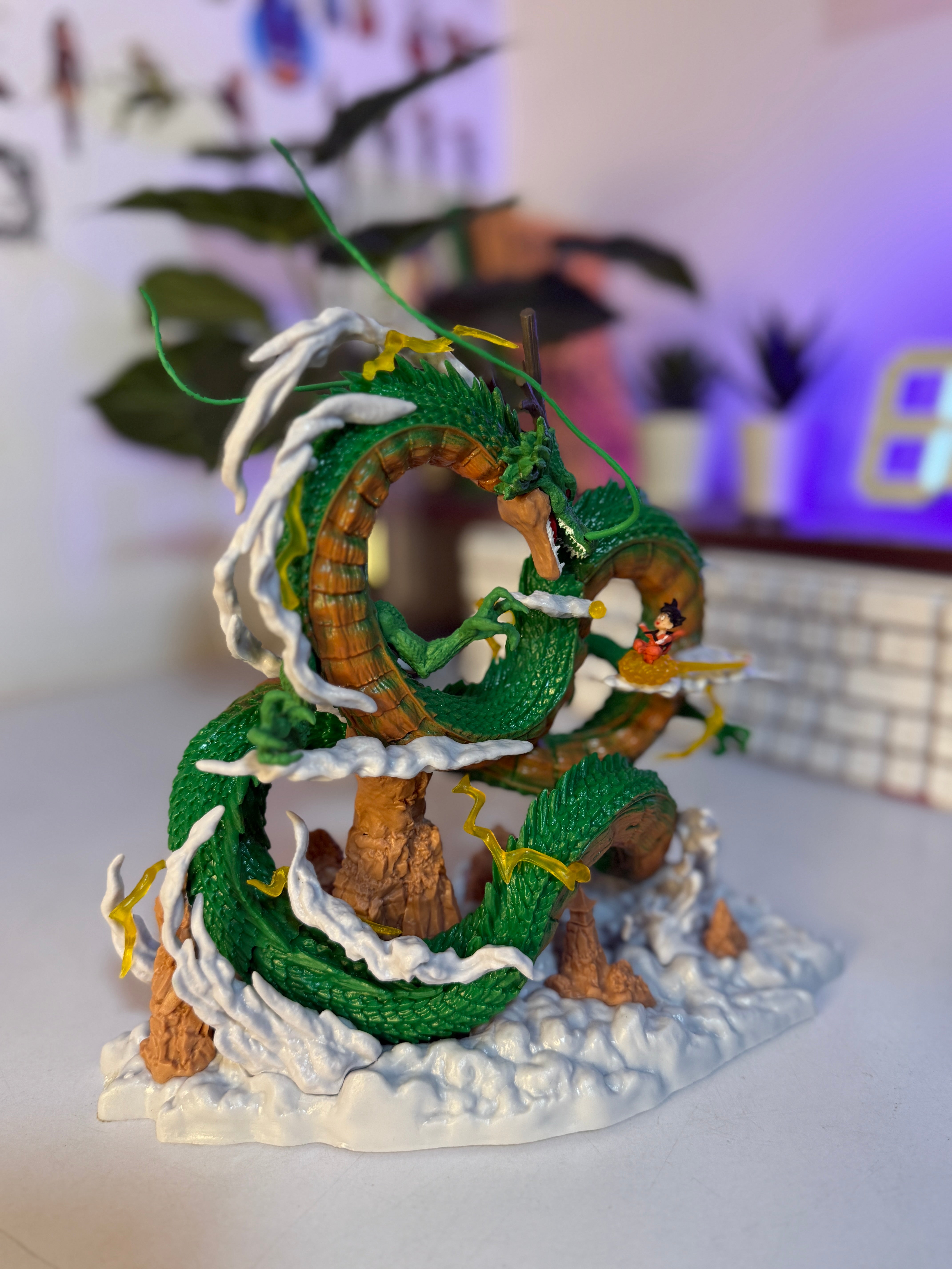 25 cm Shenron-Inspired Eternal Dragon Action Figure – Mountain Cloud Base Anime Collectible Statue | Action Nook