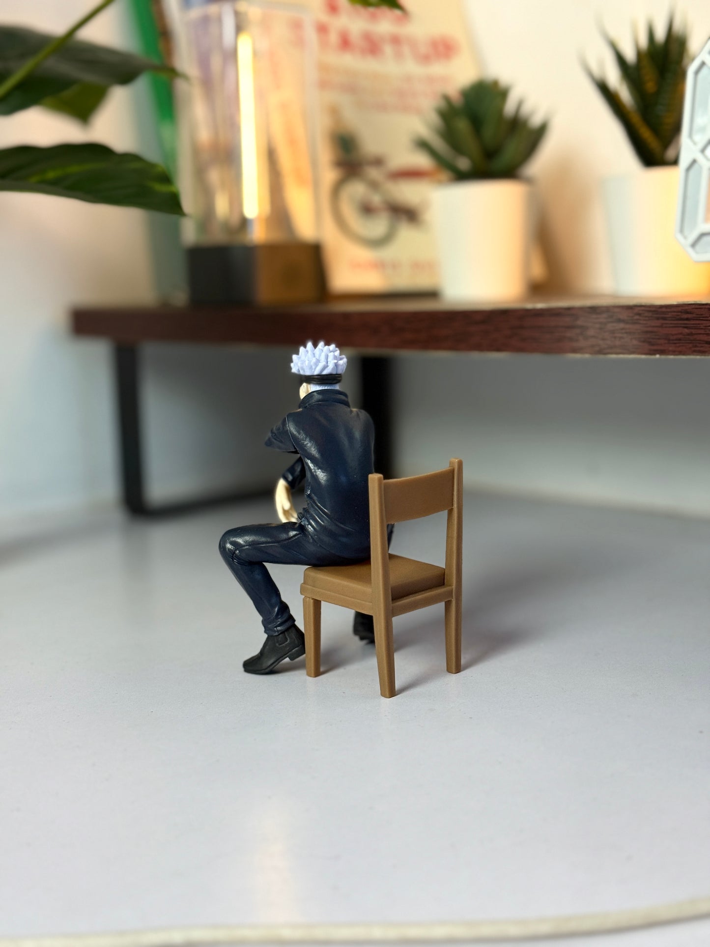 13 cm Satoru Gojo Figurine – Jujutsu Kaisen Sitting Pose Collectible
