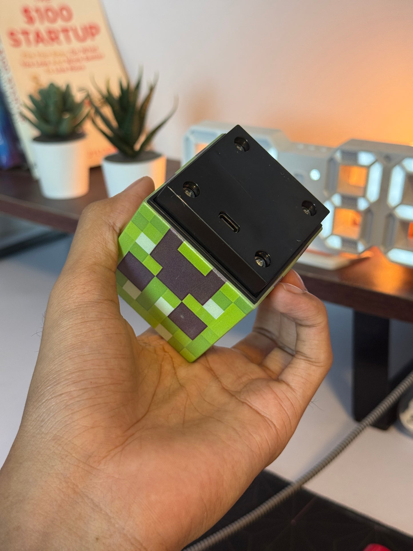 Minecraft Grass Block LED Lamp | Type-C Rechargeable Night Light | Magnetic Wall Stick Gaming Light
