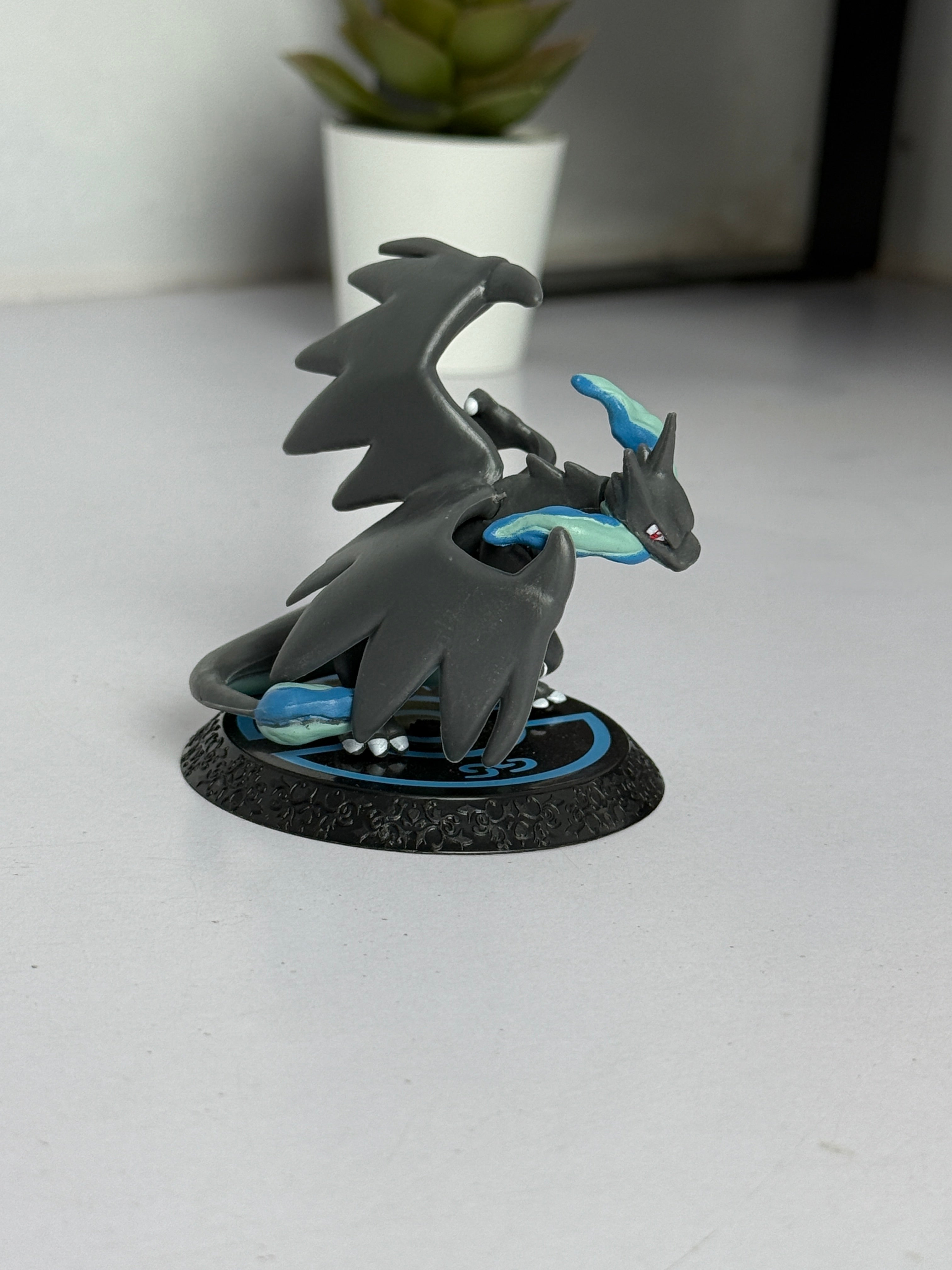 Mega Charizard X Collectible Figure – Pokémon Desk Ornament Toy 8 cm