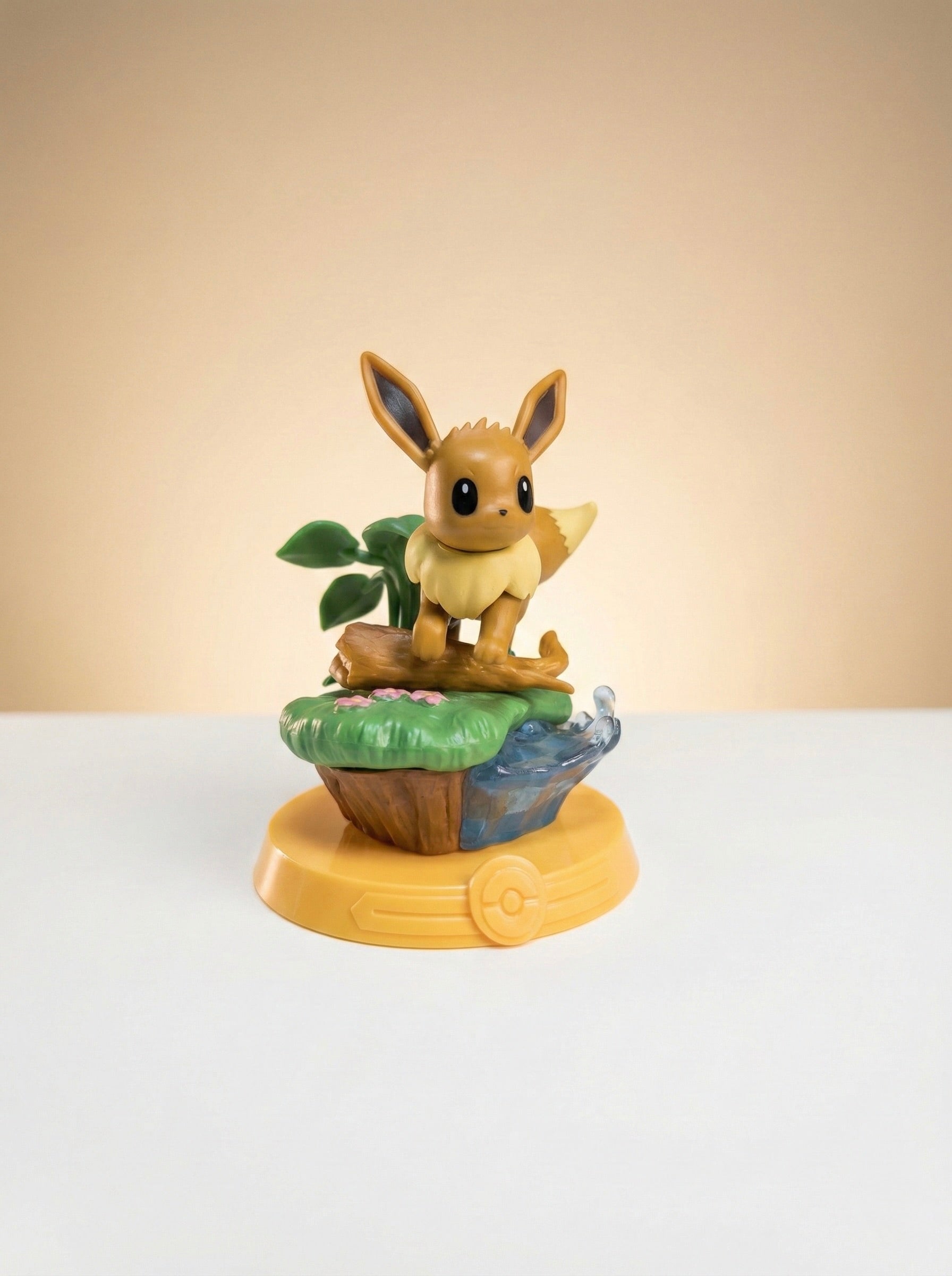 Pokémon Eevee Mini Action Figure – 12 cm Collectible Display Model