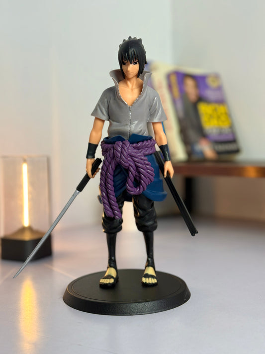 SASUKE STANDING 30 CM ACTION FIGURE