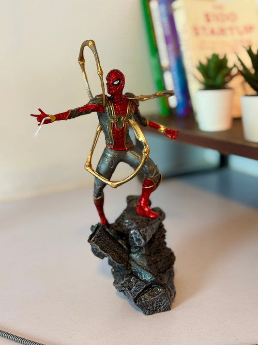 Spider-Man Iron Spider Figure 25cm | Marvel Avengers Collectible Statue
