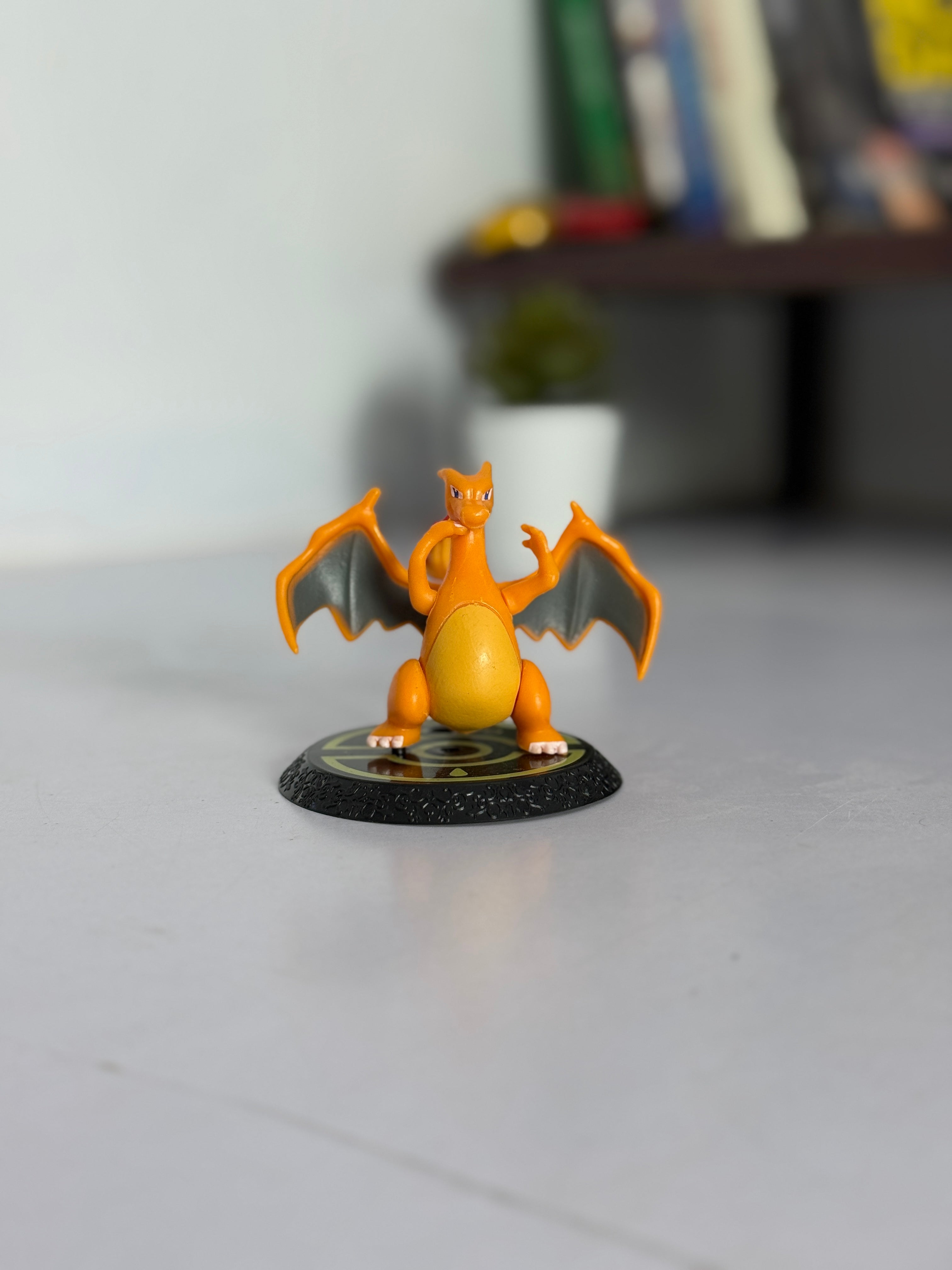Charizard Collectible Figurine – Pokémon Desk Ornament Toy 8CM

Sources