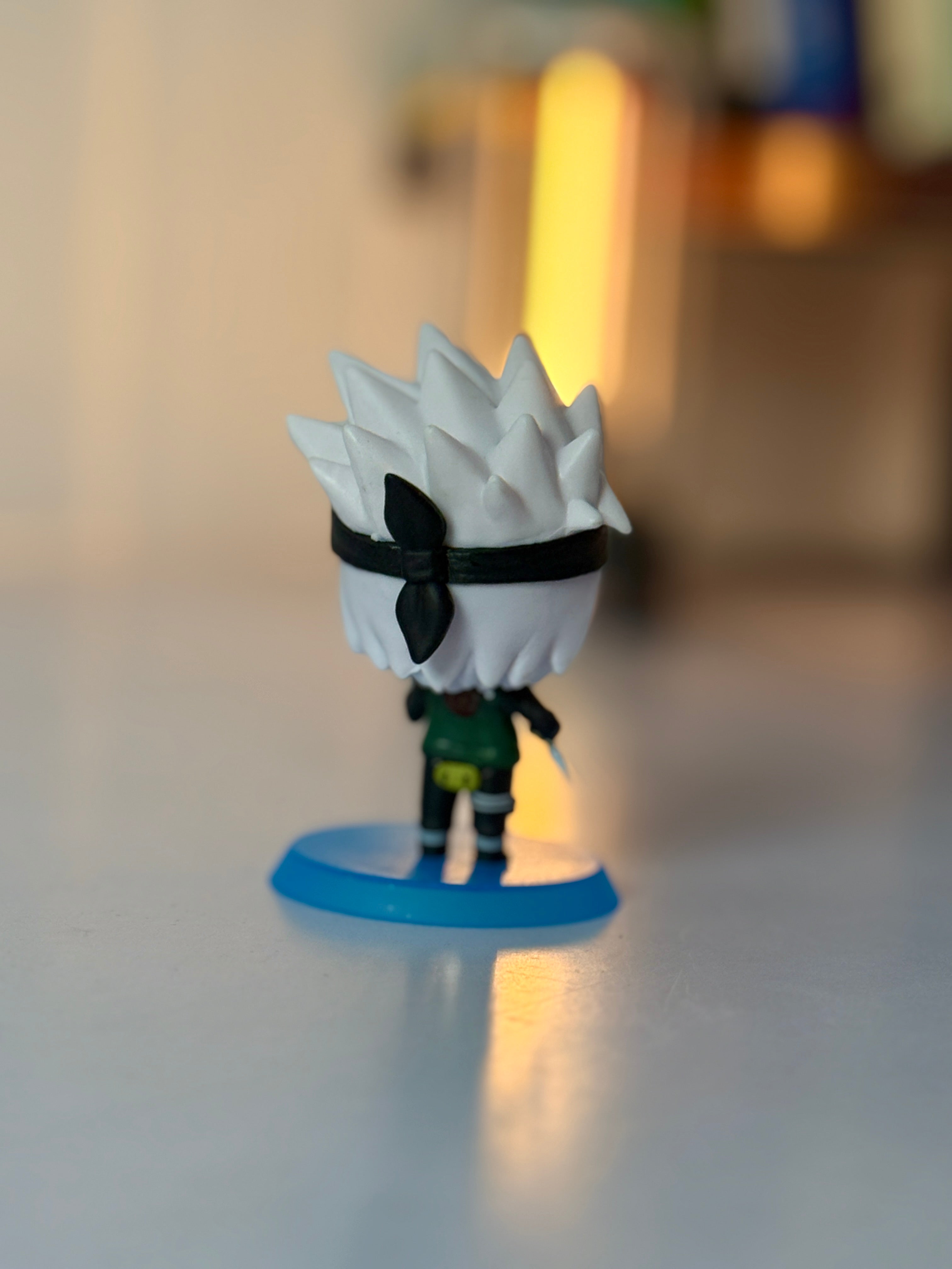Kakashi Hatake Chibi Figure - 10cm Naruto Shippuden Collectible with Glitter Blue Base