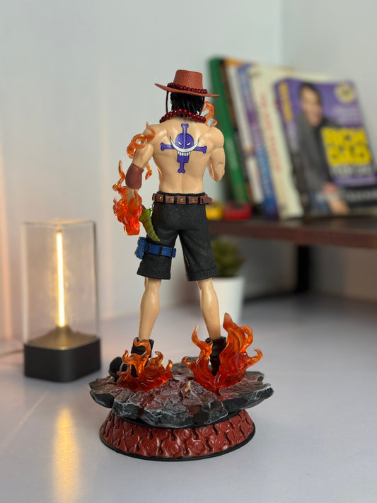 ONE PIECE PORTGAS D’ACE 25CM ACTION FIGURE