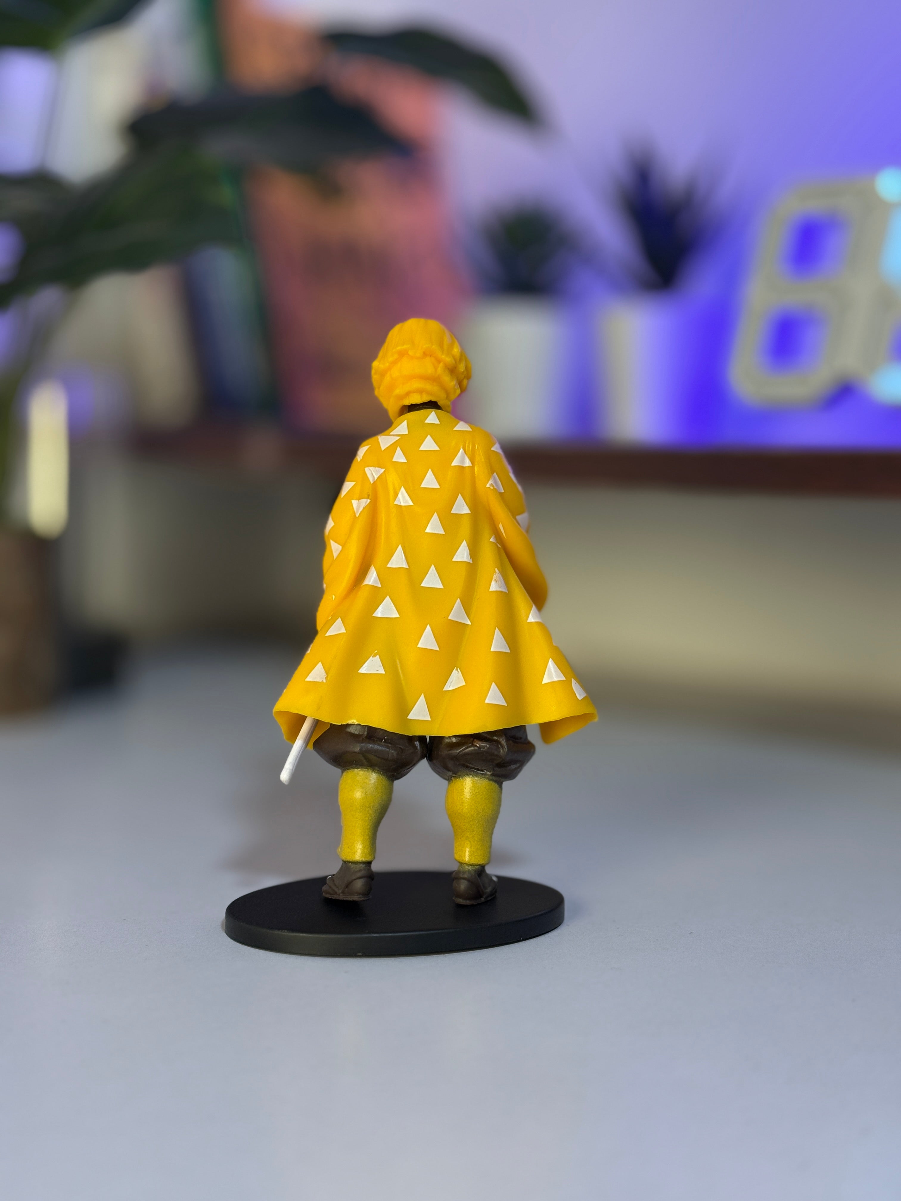 15 cm Zenitsu-Inspired Thunder Swordsman Action Figure – Kimono Outfit Anime Collectible | Action Nook