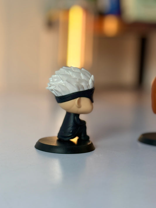Satoru Gojo Chibi Figure with Base - 6.5cm Jujutsu Kaisen Collectible