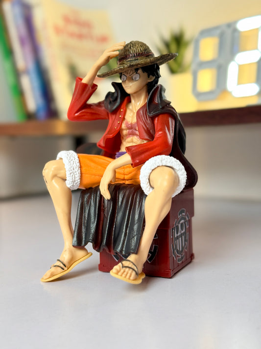 One Piece Monkey D. Luffy 16cm Action Figure – Seated Pose Collectible Anime Statue with Hat Accessory