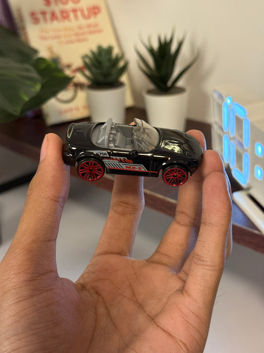 Hot Wheels Black Convertible MX-5 – Die-Cast Collectible