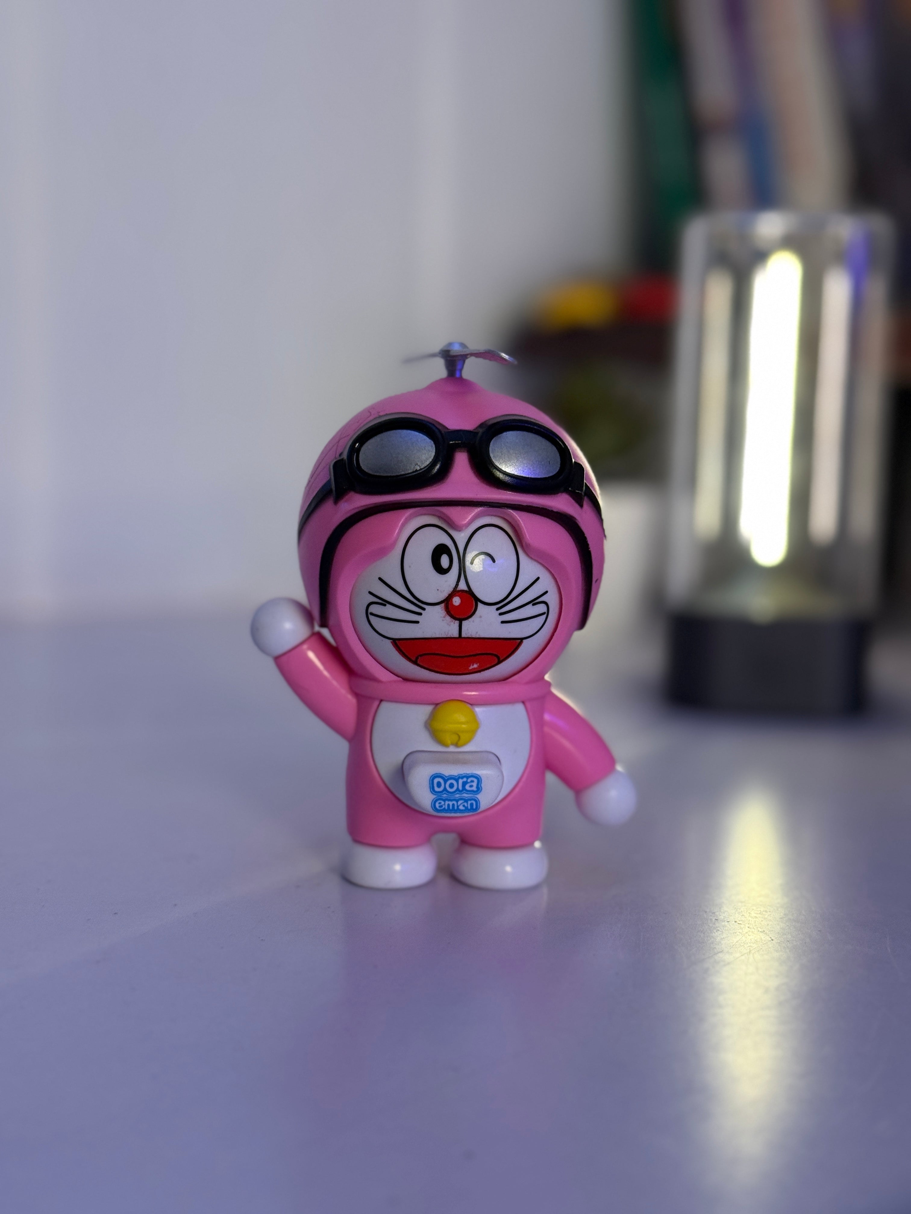 PINK DORAEMON FACE CHANGING KEYCHAIN