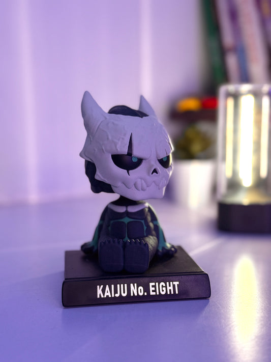 Kaiju No. 8 - Kafka Hibino (Kaiju Form) Sitting Figure
