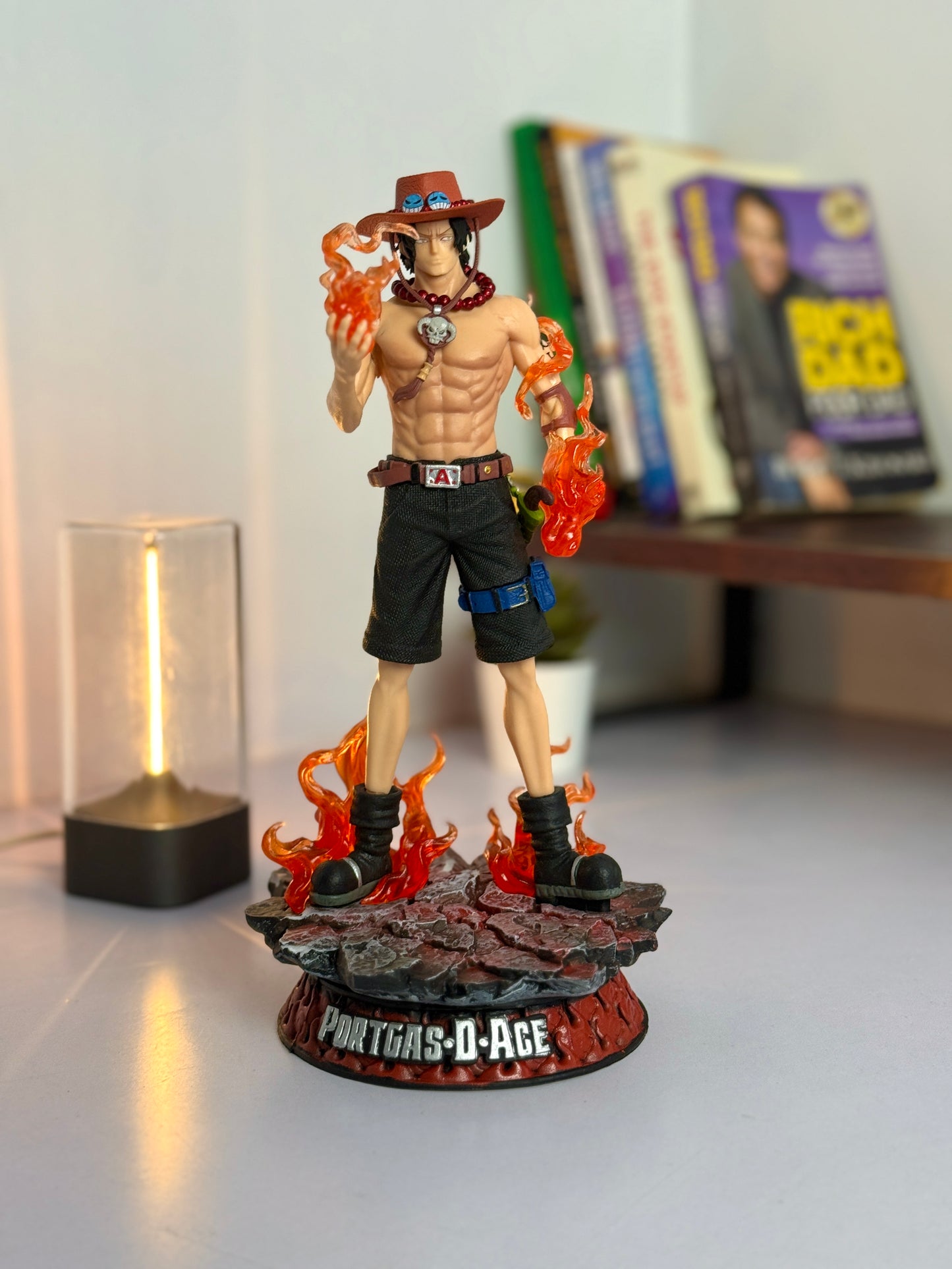 ONE PIECE PORTGAS D’ACE 25CM ACTION FIGURE