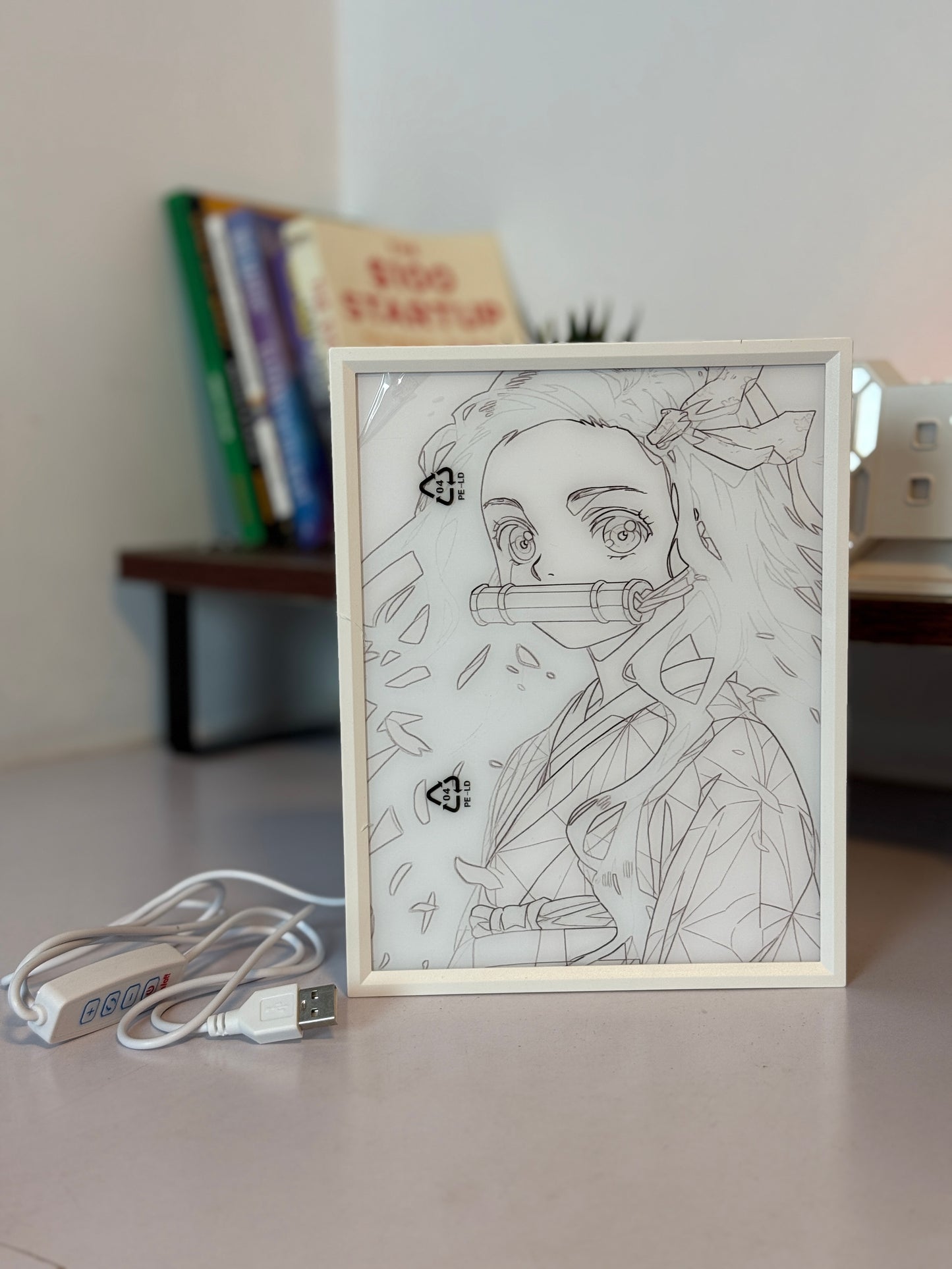 Nezuko Kamado Box Lamp | 3-Color USB LED Anime Light with Stand | Demon Slayer Decor