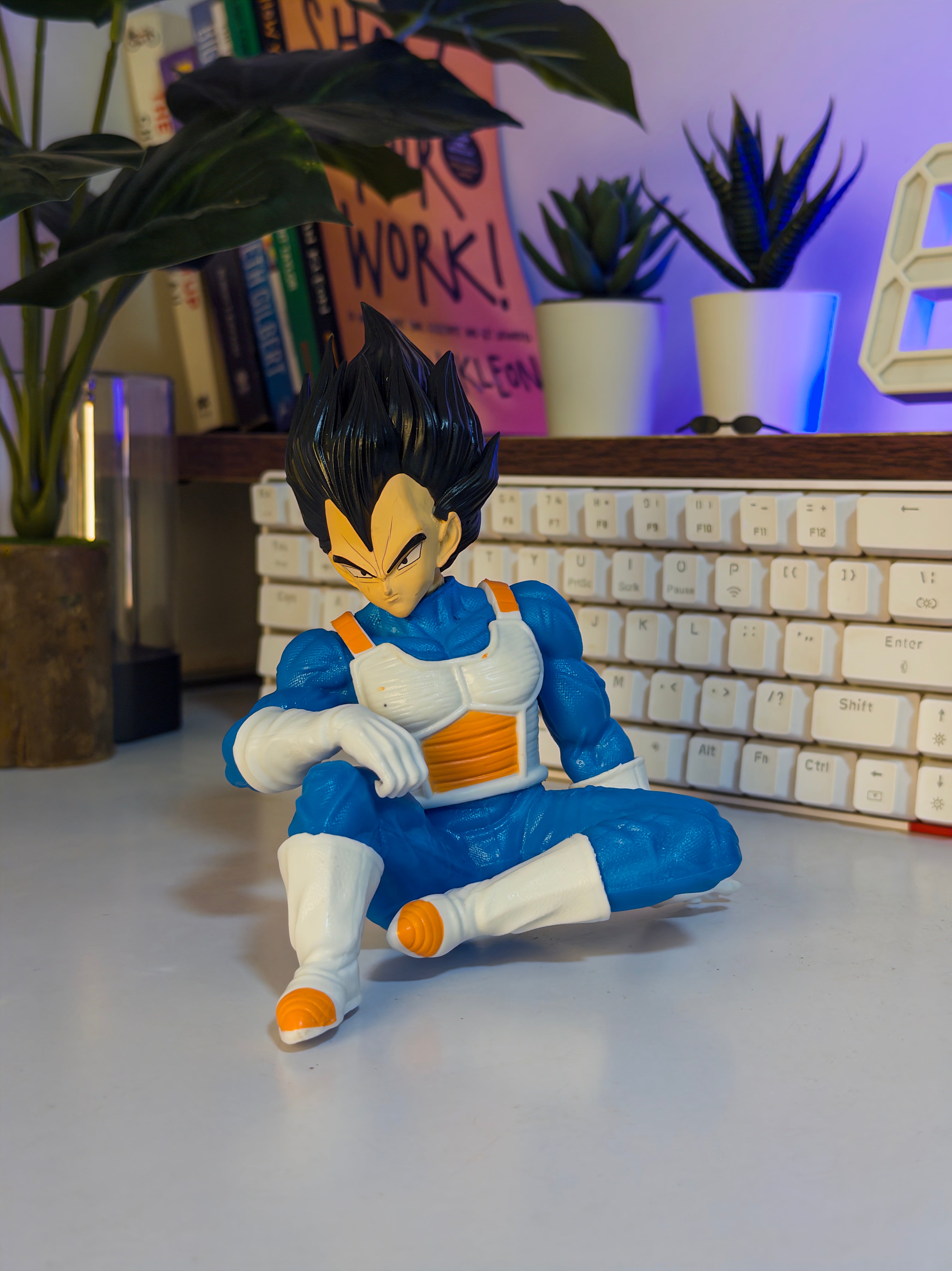 15 cm Vegeta-Inspired Saiyan Prince Action Figure – Sitting Pose Anime Collectible Statue | Action Nook