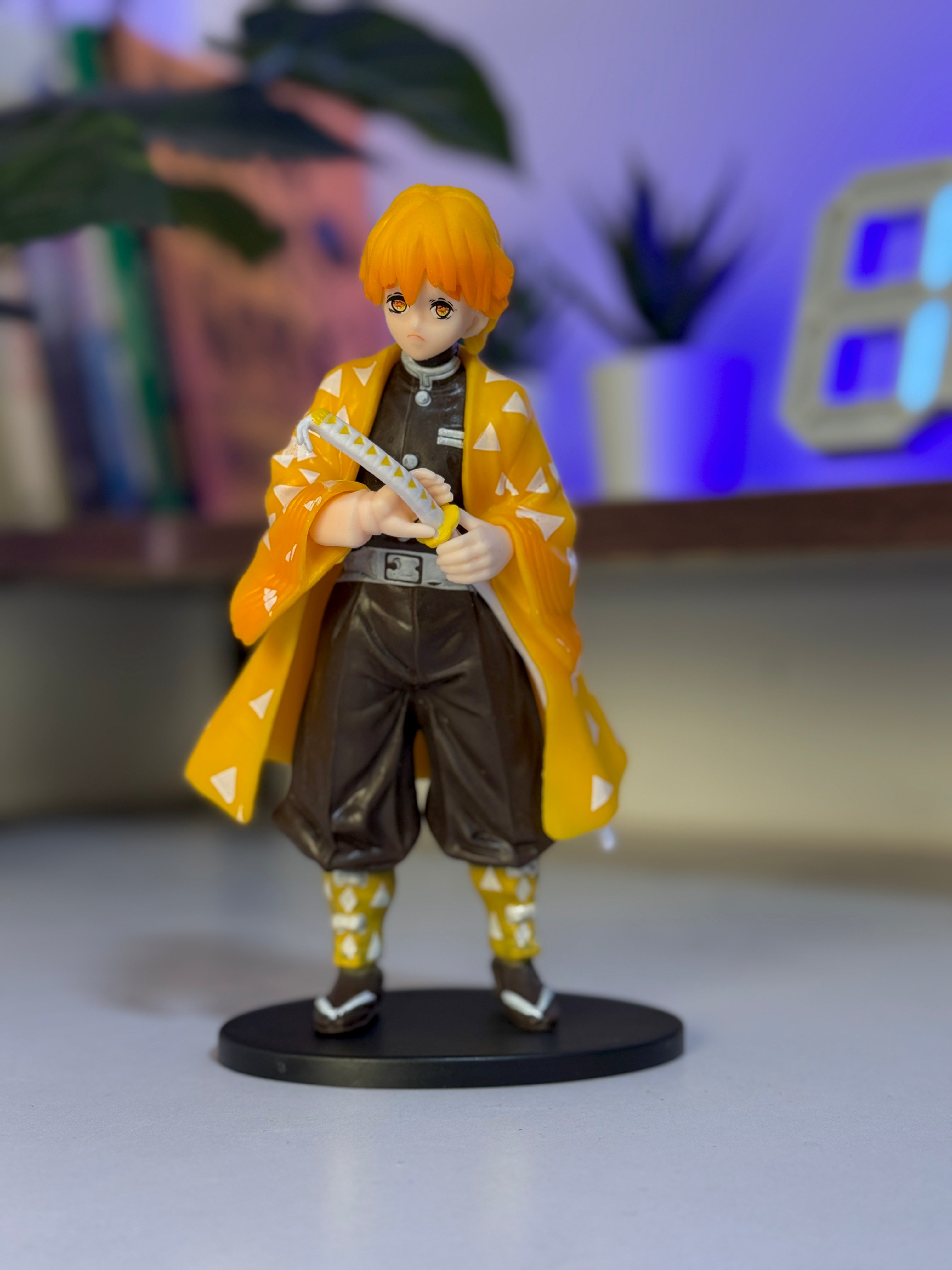 15 cm Zenitsu-Inspired Thunder Swordsman Action Figure – Kimono Outfit Anime Collectible | Action Nook