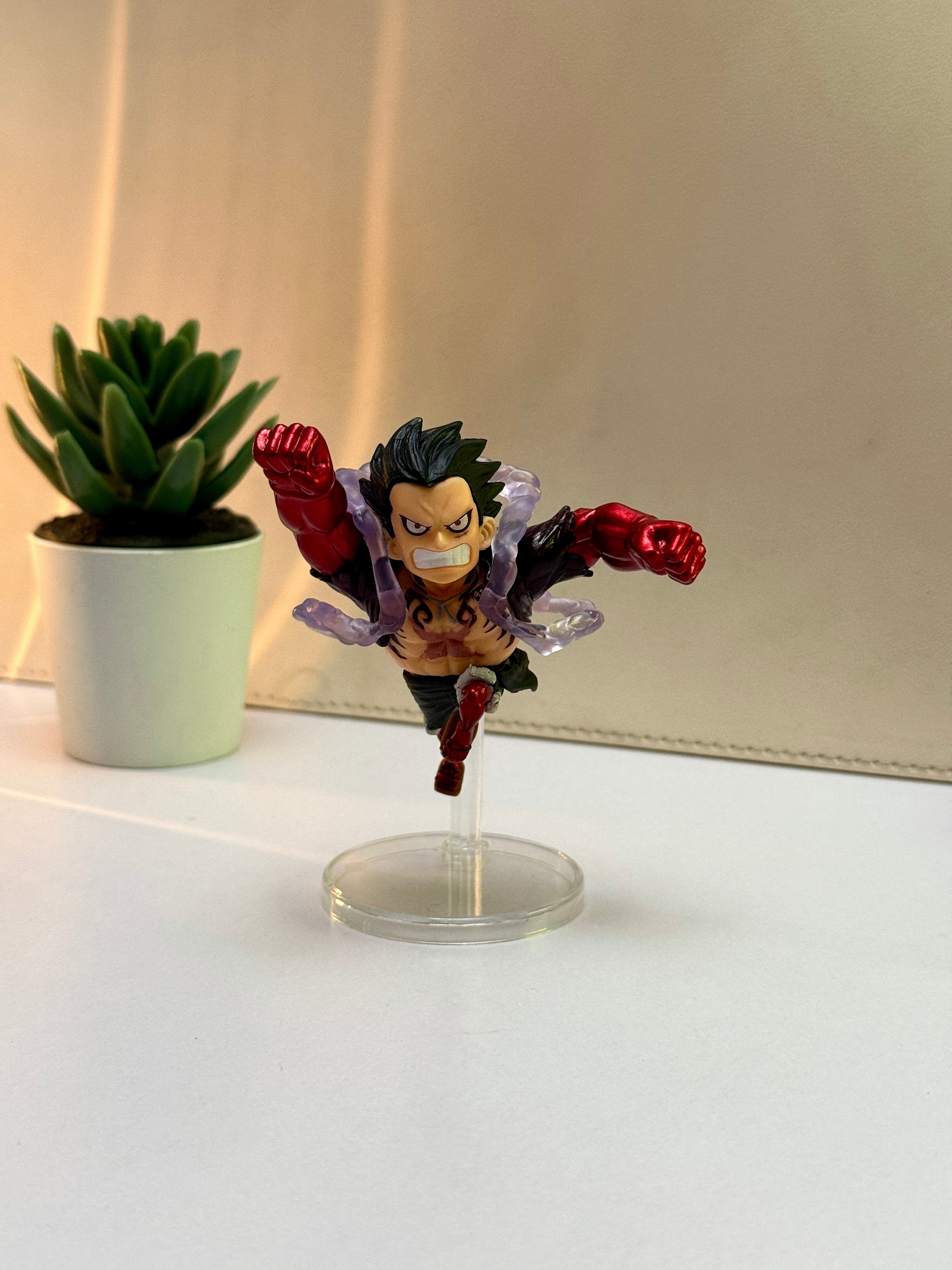 Monkey D. Luffy Gear 4 Dynamic Figure - 10cm One Piece WCF Collectible